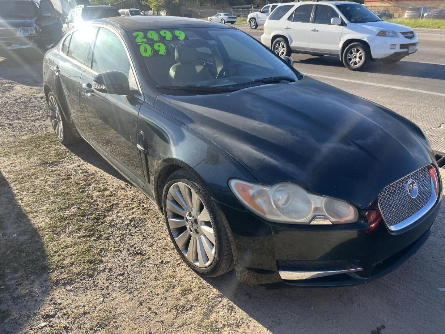 2009 GREEN JAGUAR XF-SERIES Premium Luxury (SAJWA06B99H) with an 4.2L V8 DOHC 32V engine, AUTOMATIC transmission, located at 2303 West Mt. Houston, Houston, 77038, (281) 507-3956, 29.771597, -95.339569 - Photo#4