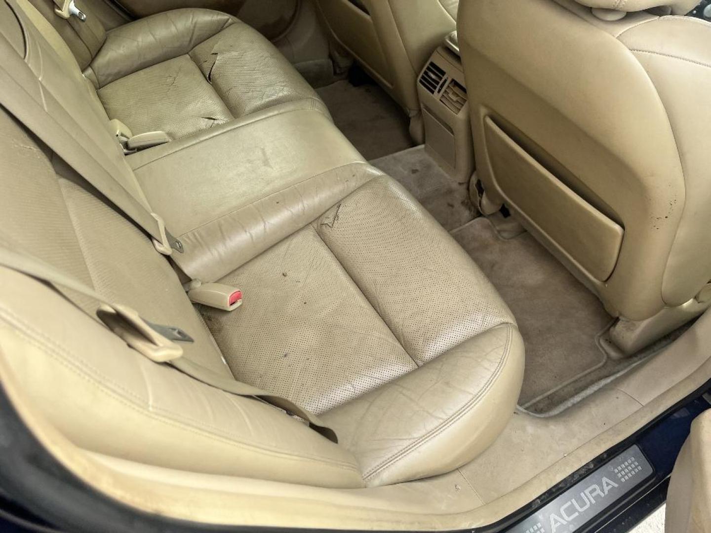 2006 BLUE ACURA TL 5-Speed AT (19UUA66296A) with an 3.2L V6 SOHC 24V engine, AUTOMATIC transmission, located at 2303 West Mt. Houston, Houston, 77038, (281) 507-3956, 29.771597, -95.339569 - Photo#2