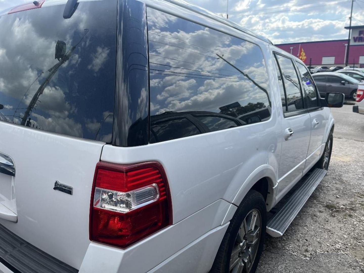 2010 GRAY FORD EXPEDITION EL Limited 2WD (1FMJK1K55AE) with an 5.4L V8 SOHC 16V FFV engine, AUTOMATIC transmission, located at 2303 West Mt. Houston, Houston, 77038, (281) 507-3956, 29.771597, -95.339569 - Photo#5
