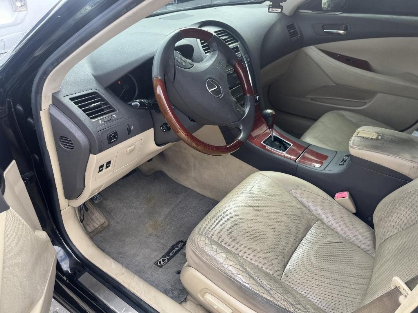 2009 BLACK LEXUS ES 350 Sedan (JTHBJ46G492) with an 3.5L V6 DOHC 24V engine, AUTOMATIC transmission, located at 2303 West Mt. Houston, Houston, 77038, (281) 507-3956, 29.771597, -95.339569 - Photo#2