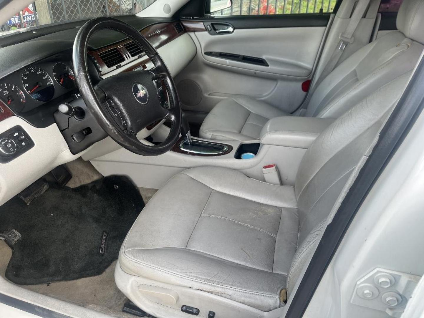 2007 WHITE CHEVROLET IMPALA LT3 3.9L (2G1WC58R679) with an 3.9L V6 SOHC 12V engine, AUTOMATIC transmission, located at 2303 West Mt. Houston, Houston, 77038, (281) 507-3956, 29.771597, -95.339569 - Photo#2