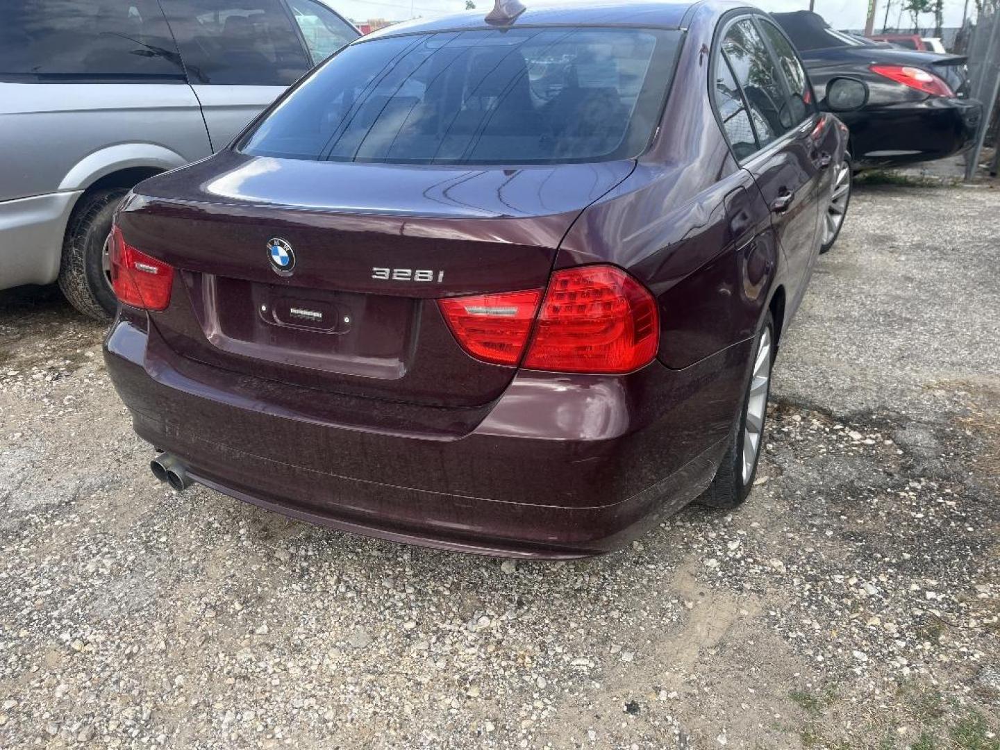 2009 BROWN BMW 3-SERIES 328i (WBAPH77539N) with an 3.0L L6 DOHC 24V engine, AUTOMATIC transmission, located at 2303 West Mt. Houston, Houston, 77038, (281) 507-3956, 29.771597, -95.339569 - Photo#2