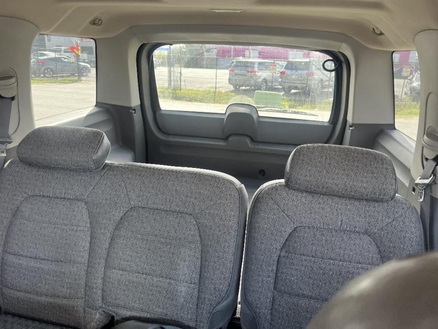 2002 GRAY FORD EXPLORER XLS 2WD (1FMZU62E02Z) with an 4.0L V6 SOHC 16V engine, 5-SPEED MANUAL transmission, located at 2303 West Mt. Houston, Houston, 77038, (281) 507-3956, 29.771597, -95.339569 - Photo#3