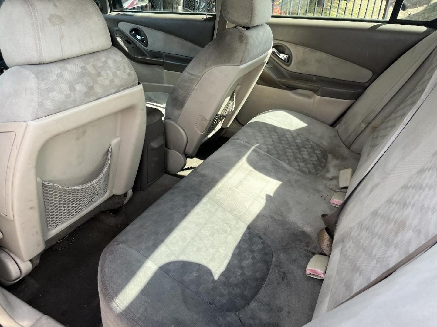 2005 RED CHEVROLET MALIBU LS (1G1ZT54845F) with an 3.5L V6 OHV 12V engine, AUTOMATIC transmission, located at 2303 West Mt. Houston, Houston, 77038, (281) 507-3956, 29.771597, -95.339569 - Photo#2