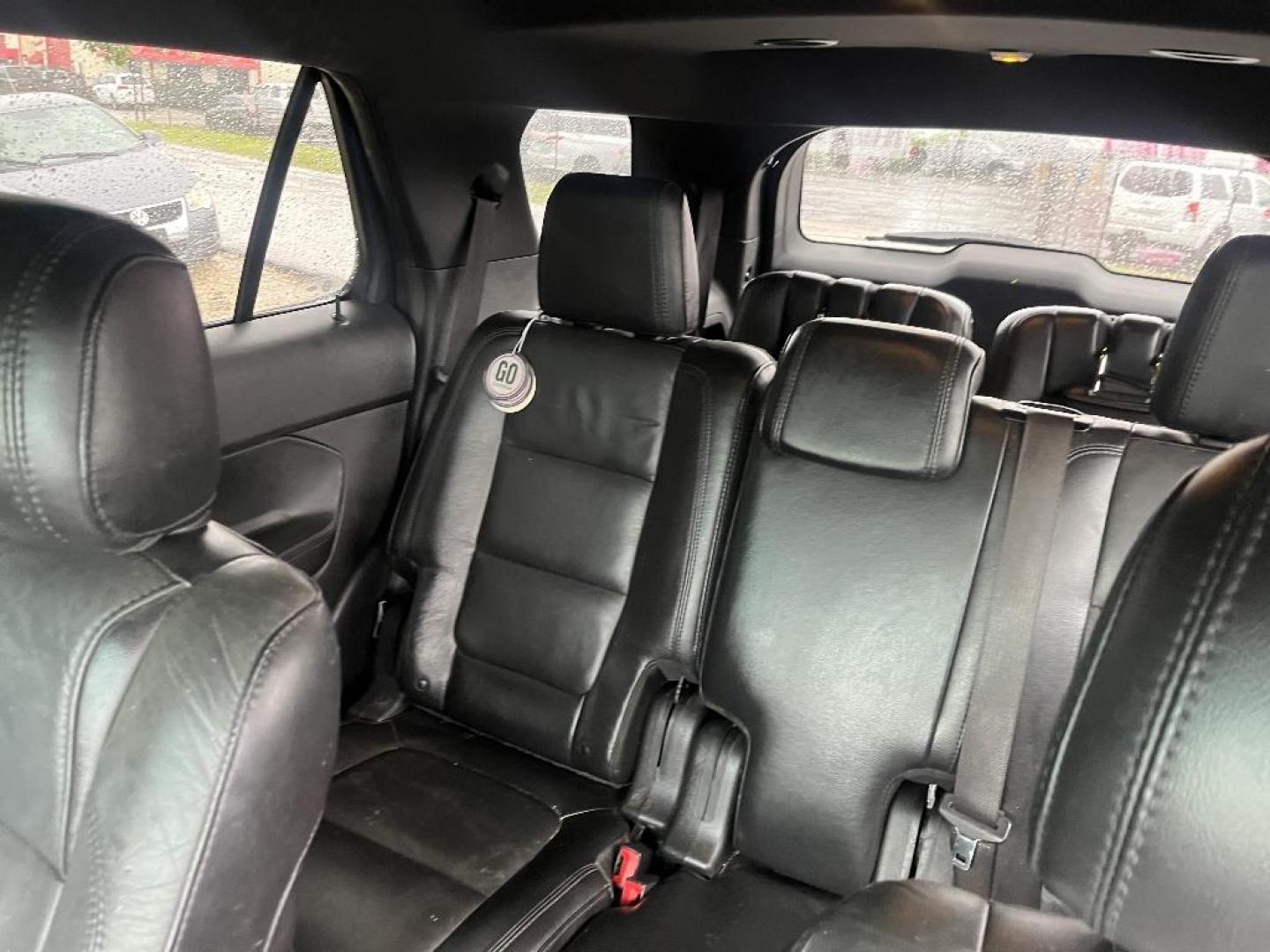 2015 GRAY FORD EXPLORER XLT FWD (1FM5K7D83FG) with an 3.5L V6 DOHC 24V engine, AUTOMATIC transmission, located at 2303 West Mt. Houston, Houston, 77038, (281) 507-3956, 29.771597, -95.339569 - Photo#3