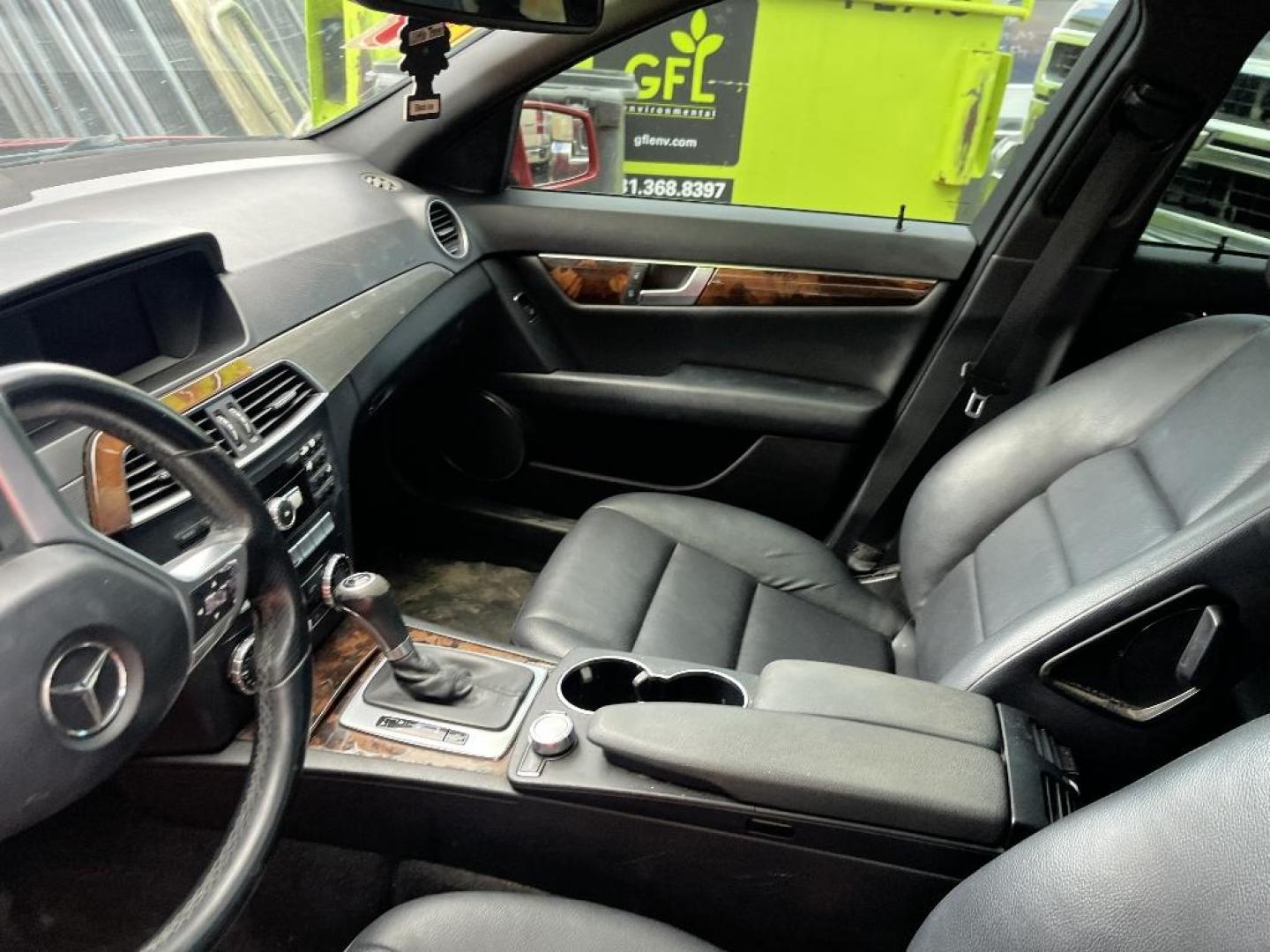 2014 RED MERCEDES-BENZ C-CLASS C250 Luxury Sedan (WDDGF4HB3ER) with an 1.8L L4 DOHC 16V engine, AUTOMATIC transmission, located at 2303 West Mt. Houston, Houston, 77038, (281) 507-3956, 29.771597, -95.339569 - Photo#3