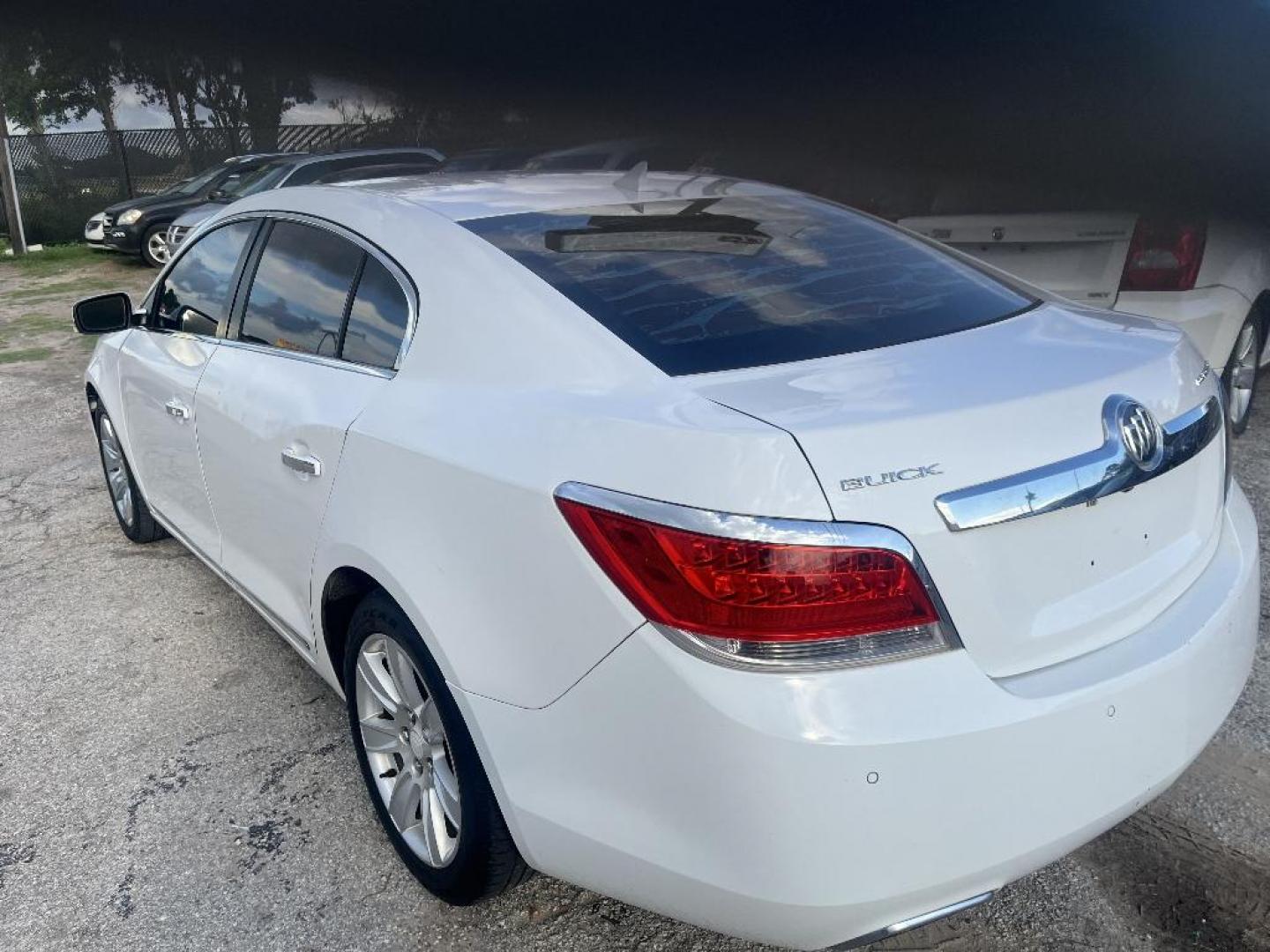2013 WHITE BUICK LACROSSE Leather Package (1G4GC5E37DF) with an 3.6L V6 DOHC 24V FFV engine, AUTOMATIC transmission, located at 2303 West Mt. Houston, Houston, 77038, (281) 507-3956, 29.771597, -95.339569 - Photo#3