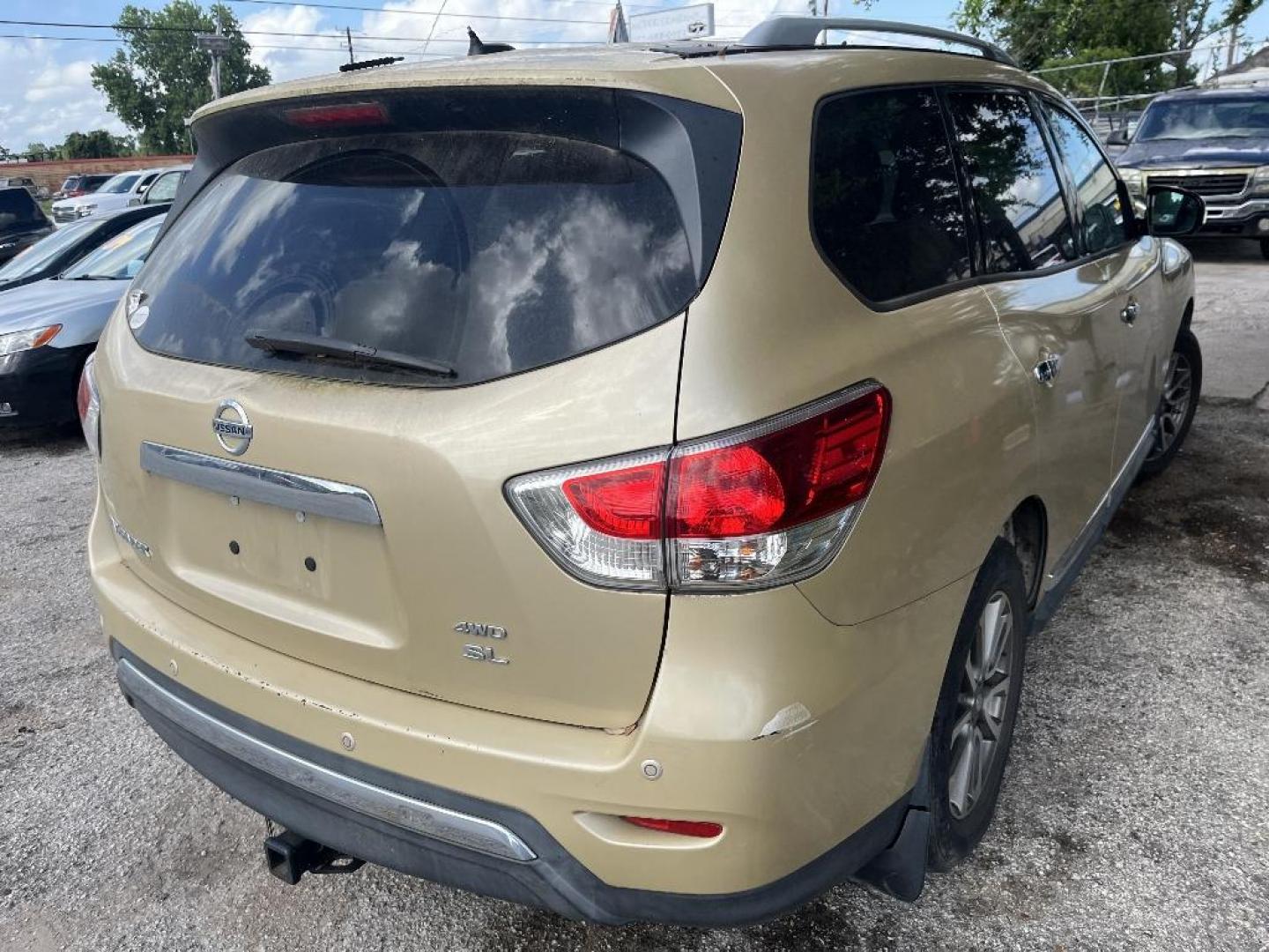 2013 BROWN NISSAN PATHFINDER LE 4WD (5N1AR2MM9DC) with an 3.5L V6 DOHC 24V engine, AUTOMATIC transmission, located at 2303 West Mt. Houston, Houston, 77038, (281) 507-3956, 29.771597, -95.339569 - Photo#3