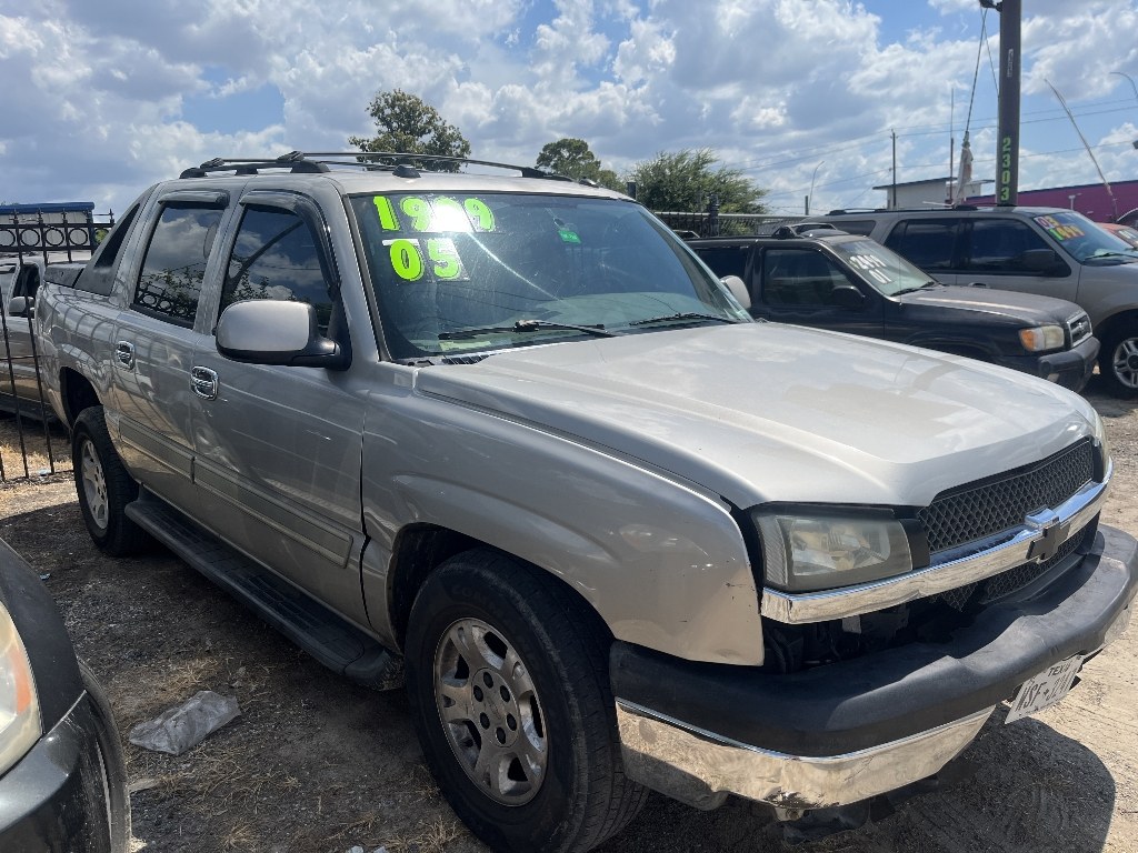 photo of 2005 CHEVROLET AVALANCHE 1500 2WD
