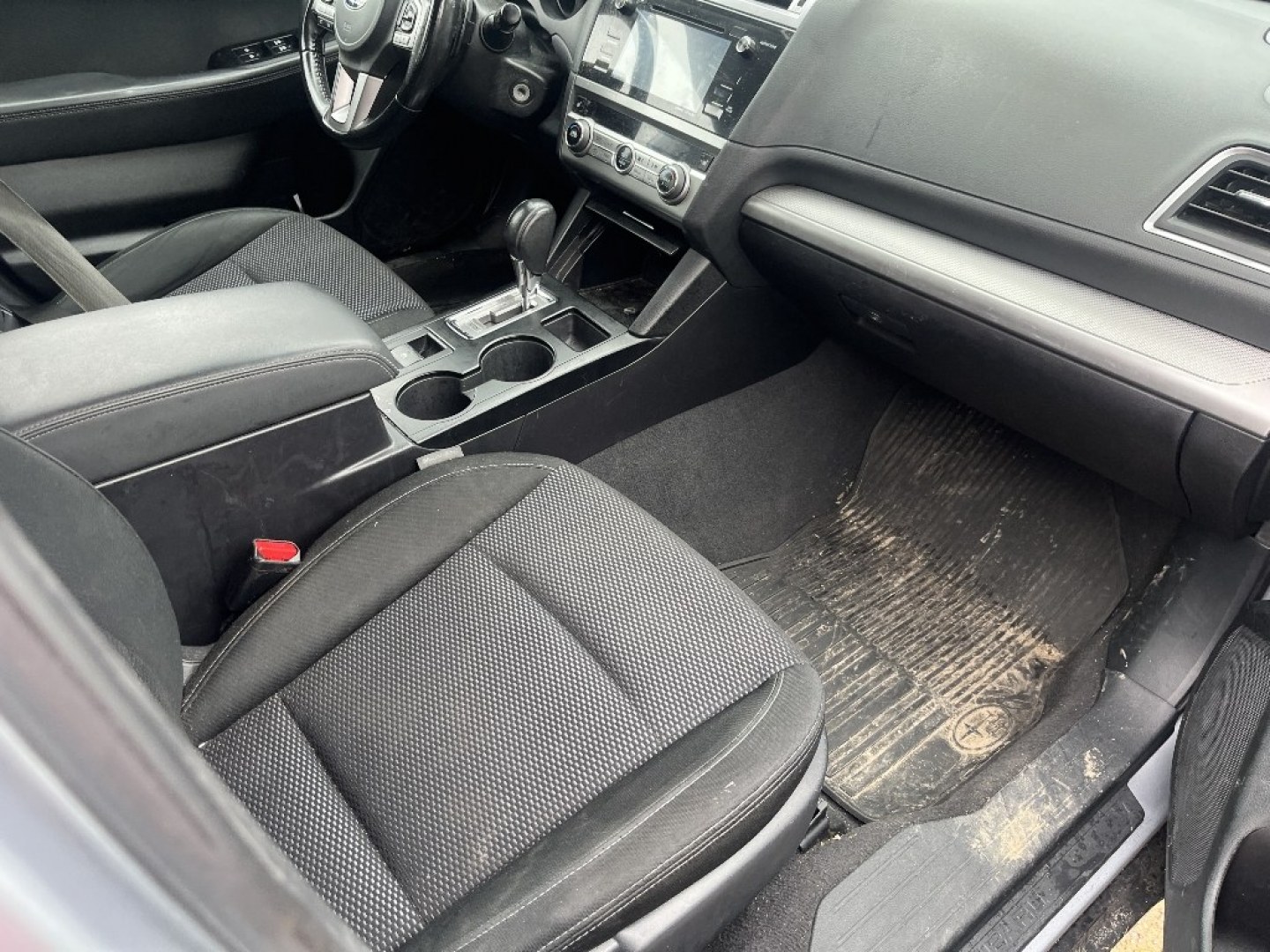 2016 GRAY SUBARU OUTBACK 2.5i Premium (4S4BSBFC5G3) with an 2.5L H4 DOHC 16V engine, AUTOMATIC transmission, located at 2303 West Mt. Houston, Houston, 77038, (281) 507-3956, 29.771597, -95.339569- Photo#3