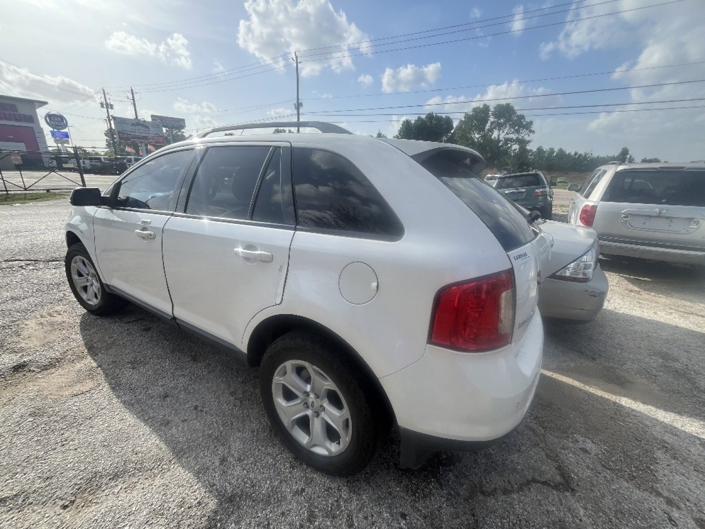 2014 WHITE /BROWN FORD EDGE SEL FWD (2FMDK3JC9EB) with an 3.5L V6 DOHC 24V engine, AUTOMATIC transmission, located at 2303 West Mt. Houston, Houston, 77038, (281) 507-3956, 29.771597, -95.339569- Photo#1
