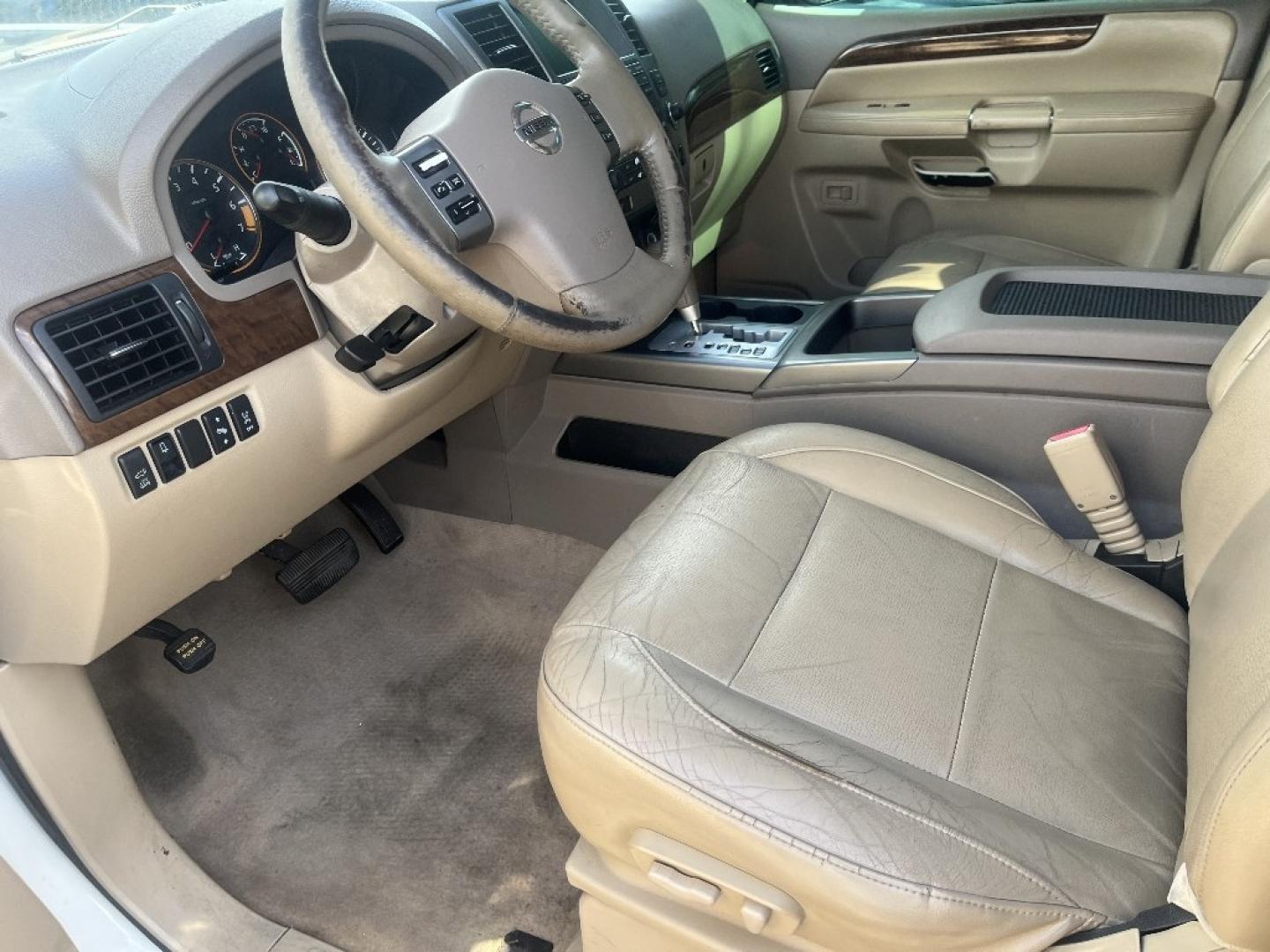 2011 WHITE /GRAY NISSAN ARMADA SL 2WD (5N1BA0ND4BN) with an 5.6L V8 DOHC 32V FFV engine, AUTOMATIC transmission, located at 2303 West Mt. Houston, Houston, 77038, (281) 507-3956, 29.771597, -95.339569- Photo#1