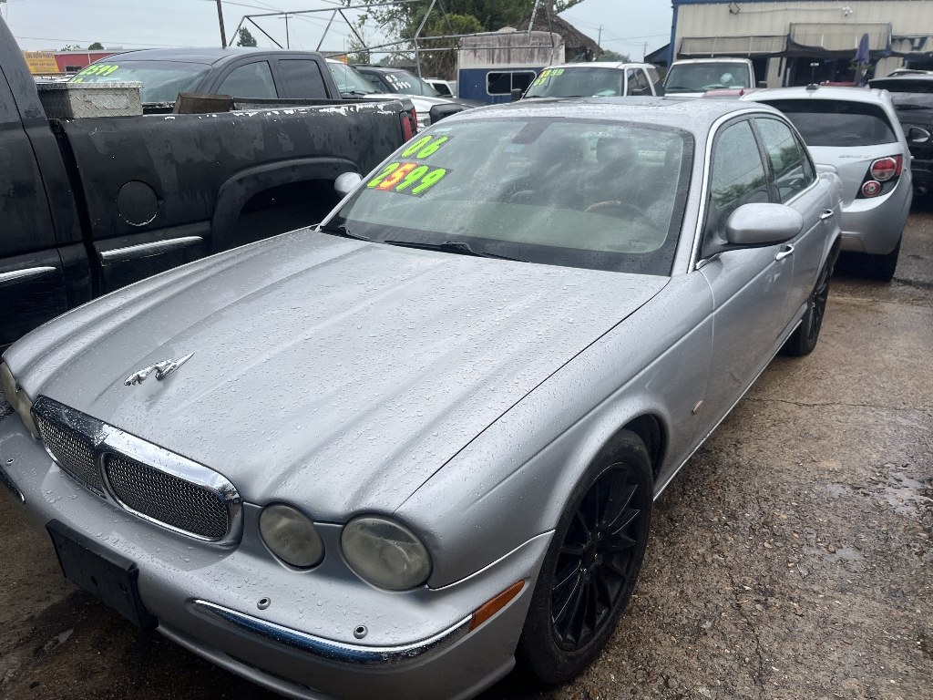 photo of 2006 JAGU XJ-SERIES XJ8