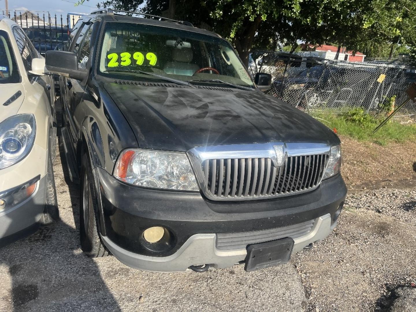 2004 BLACK /BLACK LINCOLN NAVIGATOR Luxury 2WD (5LMFU27R94L) with an 5.4L V8 DOHC 32V engine, AUTOMATIC transmission, located at 2303 West Mt. Houston, Houston, 77038, (281) 507-3956, 29.771597, -95.339569- Photo#0