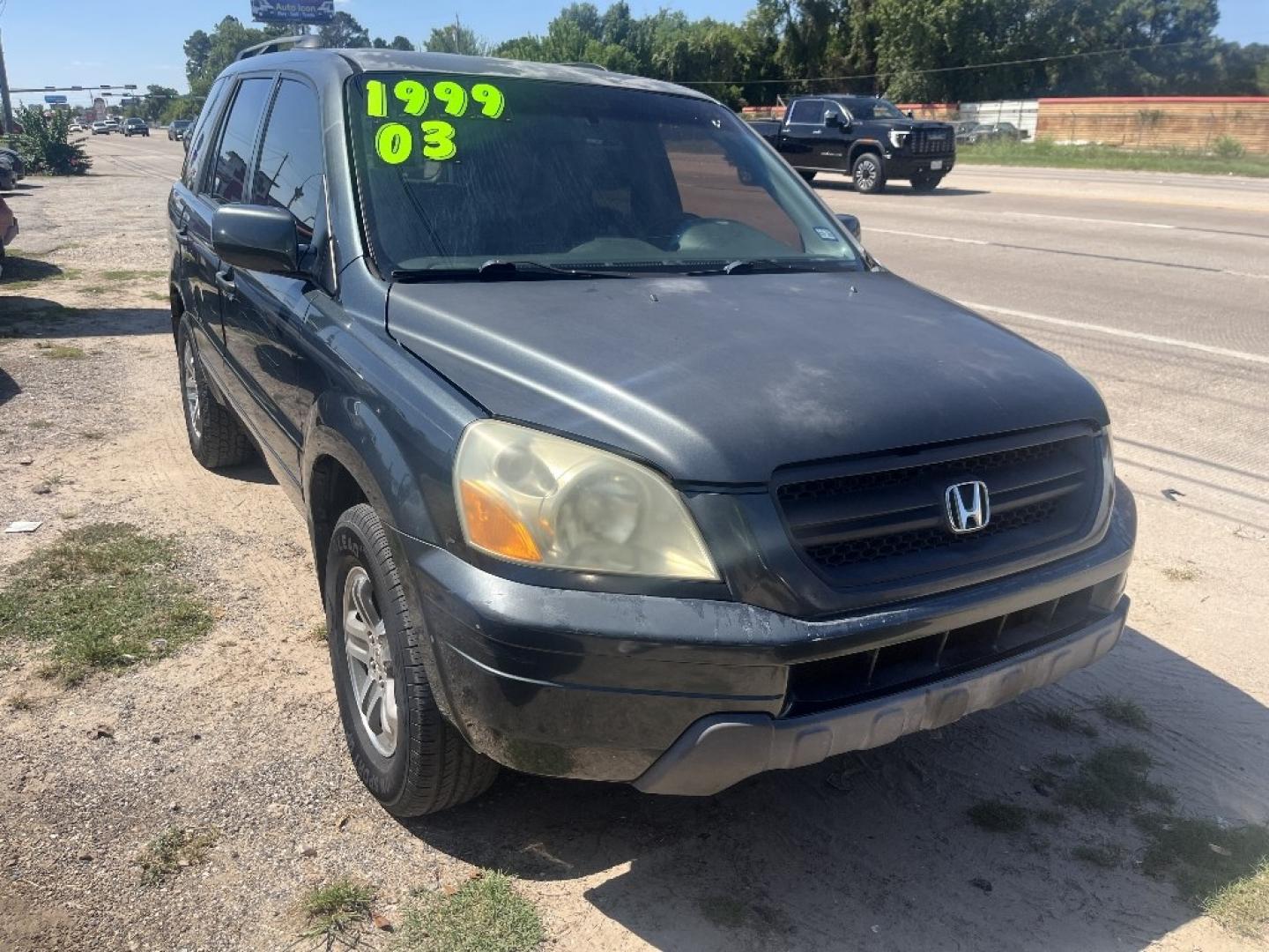 2003 BLUE /BLUE HONDA PILOT EX w/ Leather and DVD (2HKYF18653H) with an 3.5L V6 SOHC 24V engine, AUTOMATIC transmission, located at 2303 West Mt. Houston, Houston, 77038, (281) 507-3956, 29.771597, -95.339569- Photo#1