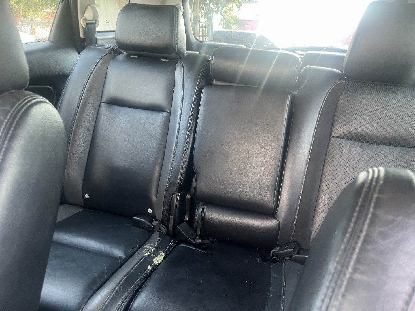 2011 GRAY MAZDA CX-9 Grand Touring AWD (JM3TB3DVXB0) with an 3.7L V6 DOHC 24V engine, AUTOMATIC transmission, located at 2303 West Mt. Houston, Houston, 77038, (281) 507-3956, 29.771597, -95.339569- Photo#3