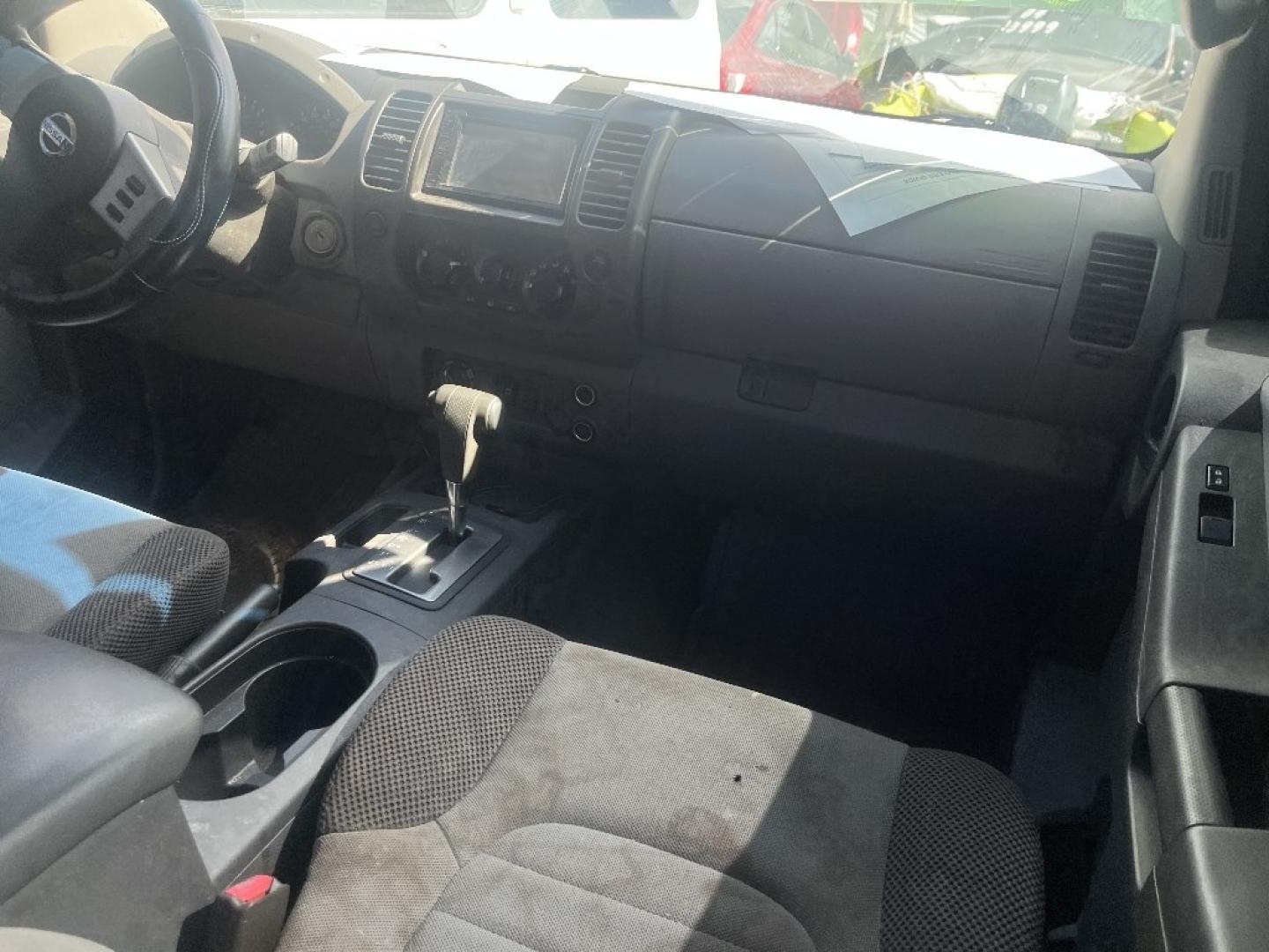 2007 BLACK /BLACK NISSAN XTERRA S 4WD (5N1AN08W07C) with an 4.0L V6 DOHC 24V engine, AUTOMATIC transmission, located at 2303 West Mt. Houston, Houston, 77038, (281) 507-3956, 29.771597, -95.339569- Photo#3