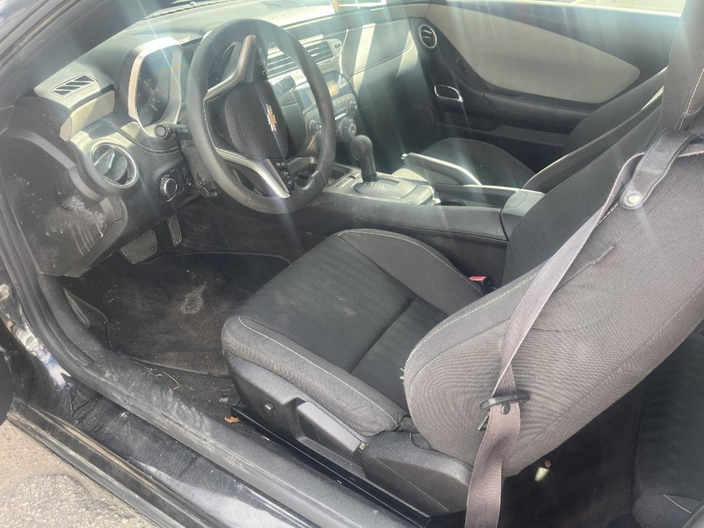 2014 BLACK /BLACK CHEVROLET CAMARO 2LS Coupe (2G1FA1E38E9) with an 3.6L V6 DOHC 24V FFV engine, AUTOMATIC transmission, located at 2303 West Mt. Houston, Houston, 77038, (281) 507-3956, 29.771597, -95.339569- Photo#4