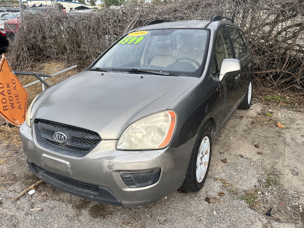 photo of 2009 KIA RONDO Base