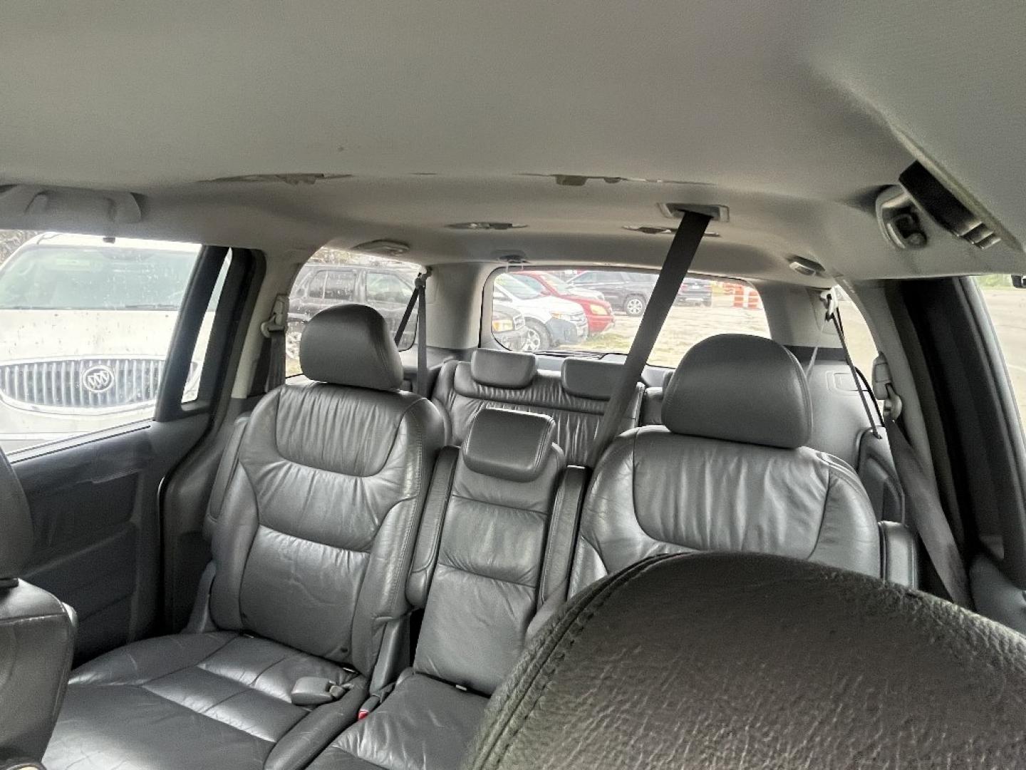 2006 GRAY /GRAY HONDA ODYSSEY EX-L (5FNRL386X6B) with an 3.5L V6 SOHC 24V engine, AUTOMATIC transmission, located at 2303 West Mt. Houston, Houston, 77038, (281) 507-3956, 29.771597, -95.339569- Photo#2
