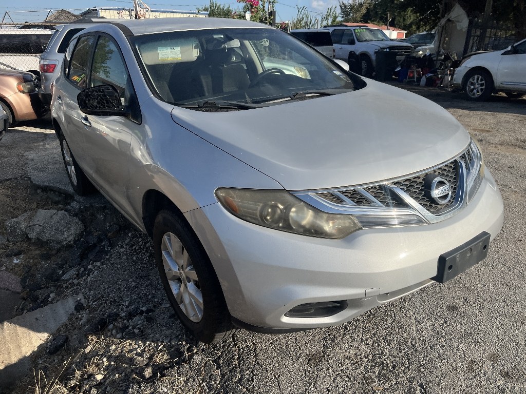 photo of 2014 NISSAN MURANO S