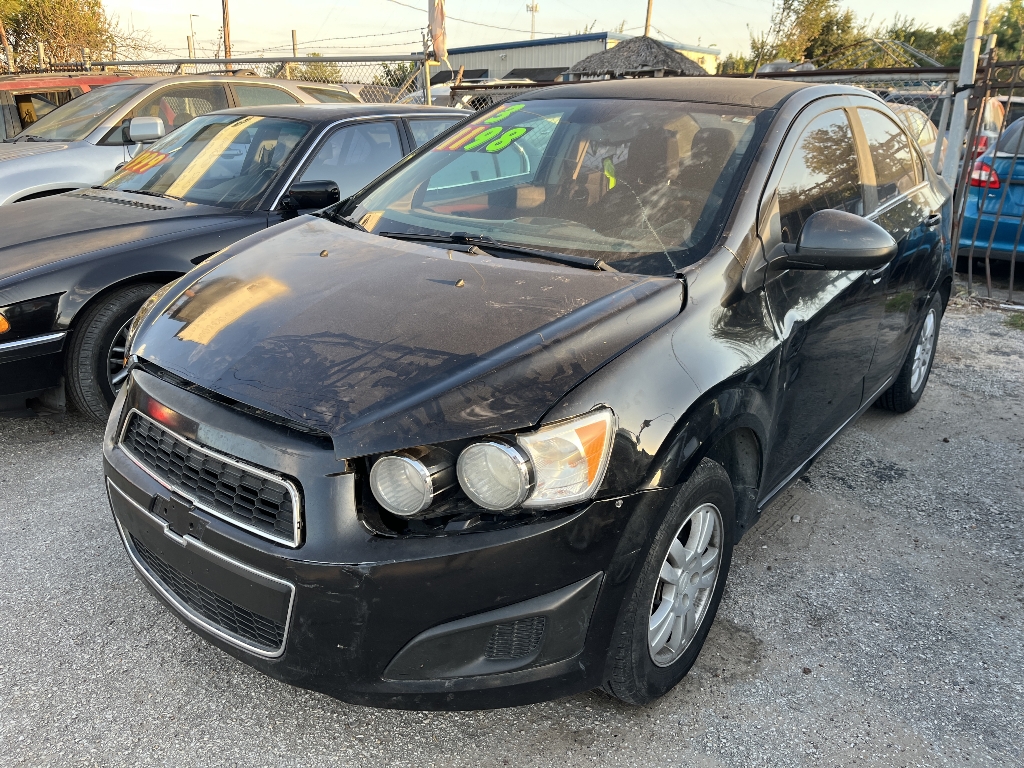 photo of 2013 CHEVROLET SONIC LT Auto Sedan