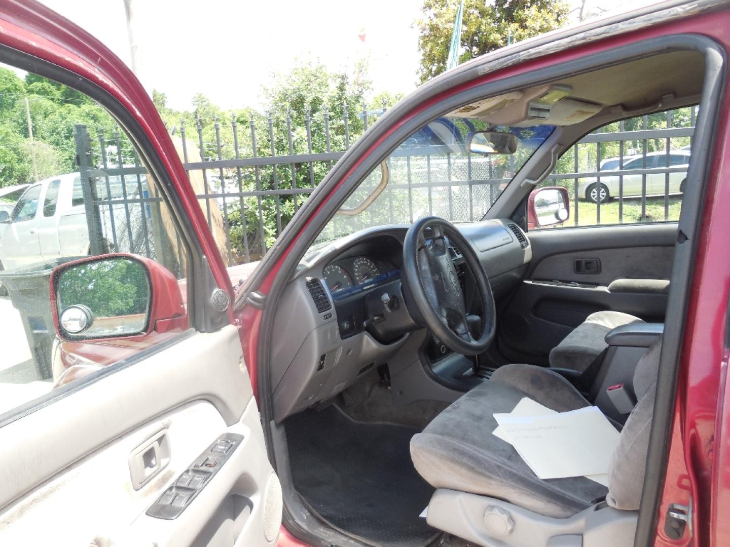 2002 RED TOYOTA 4RUNNER SR5 2WD (JT3GN86RX20) with an 3.4L V6 DOHC 24V engine, AUTOMATIC transmission, located at 2303 West Mt. Houston, Houston, 77038, (281) 507-3956, 29.771597, -95.339569- Photo#4