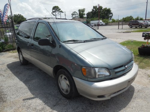1999 TOYOTA SIENNA SPORTS VAN