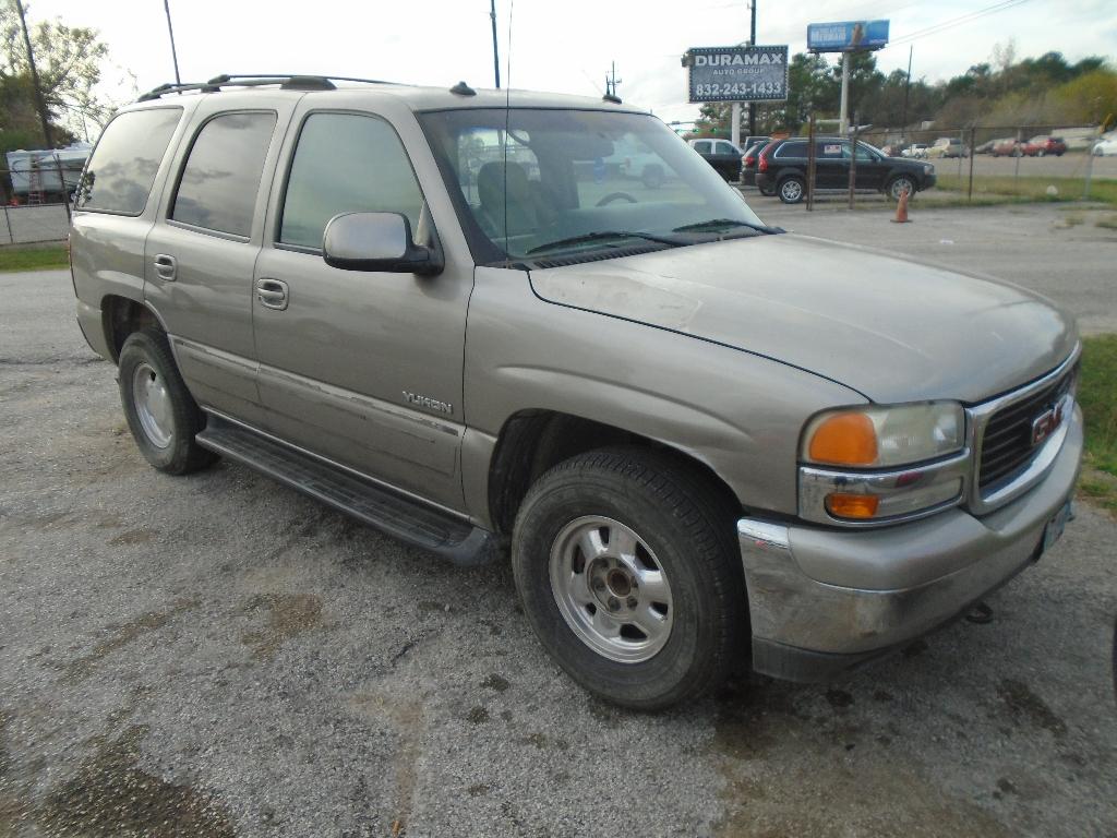 photo of 2003 GMC YUKON SUV 4-DR